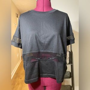 Brandy Melville t-shirt